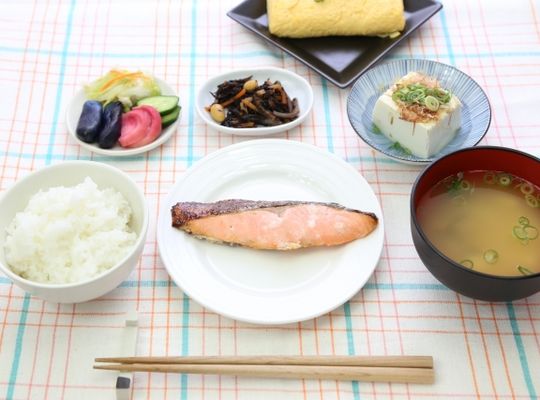 一汁三菜