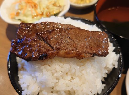 牛ハラミ焼肉定食