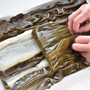 平目の羅臼昆布〆