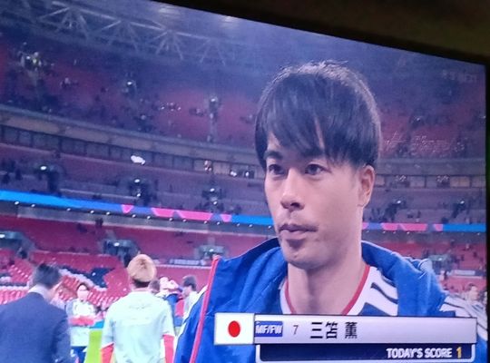 サッカー