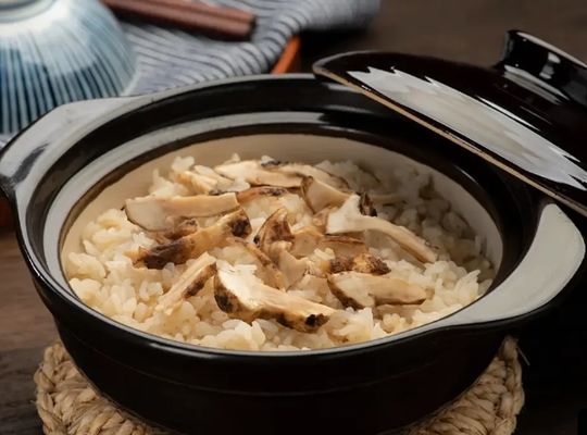 松茸土鍋ごはん